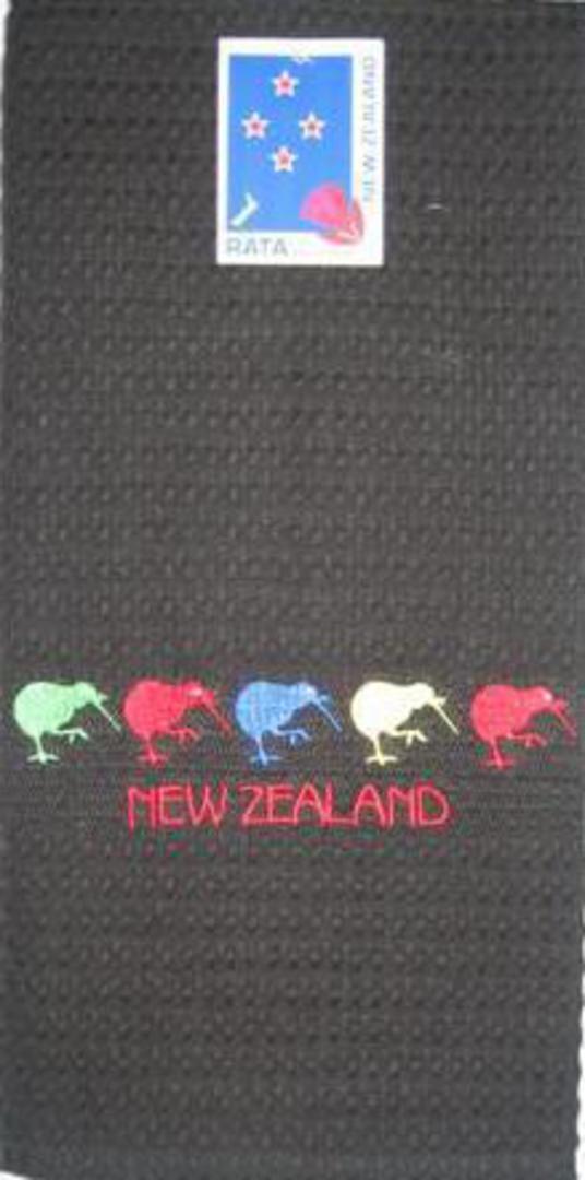 "5 Kiwis" tea towel black. Code: S760/BLK. image 0